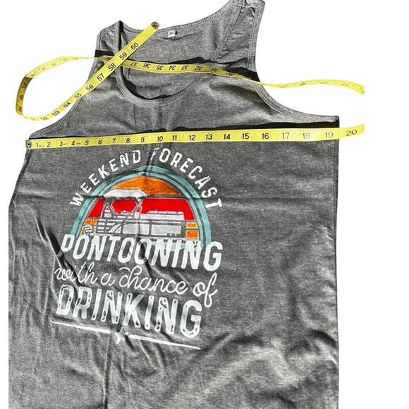 Tank Top women’s size XL gray “ weekend forecast” - Picture 5 of 6